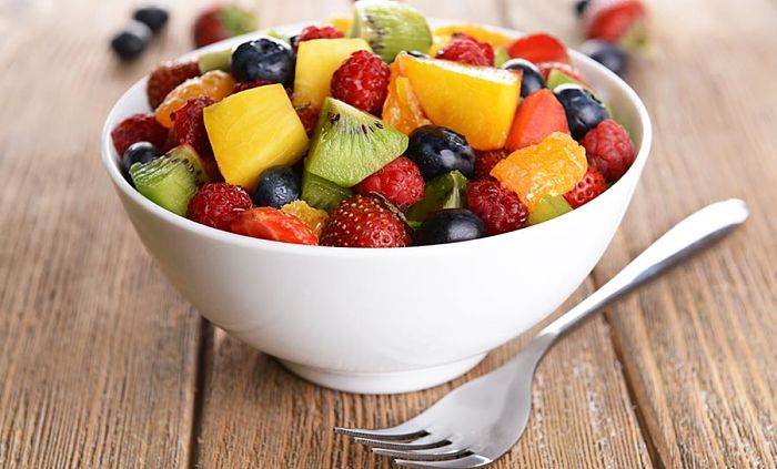 Ensalada de frutas ideales para las meriendas y sin romper con la dieta